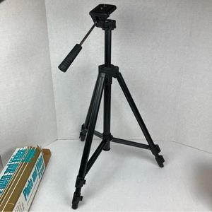 Sakar TR-2L Camera Tripod Black.